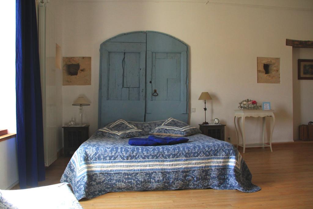 Chambres D'Hotes Le Val De La Garenne Senouillac Bilik gambar